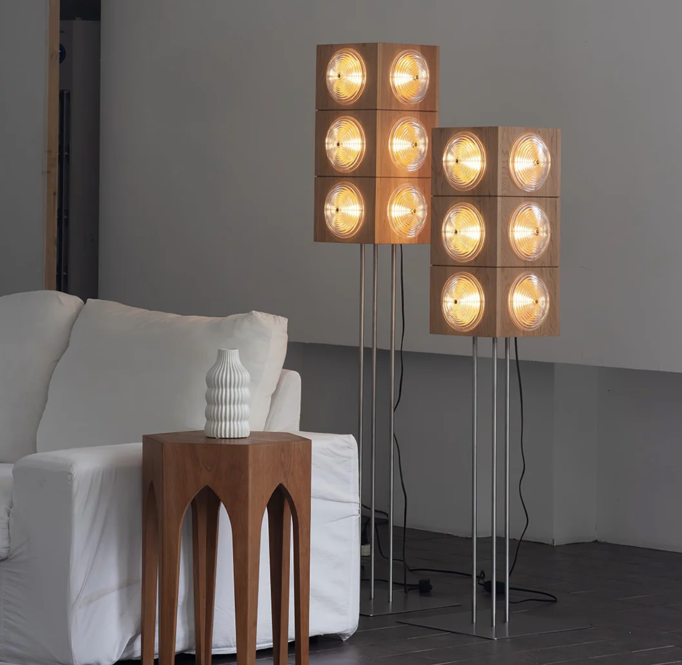 The Berlin Floor Lamp